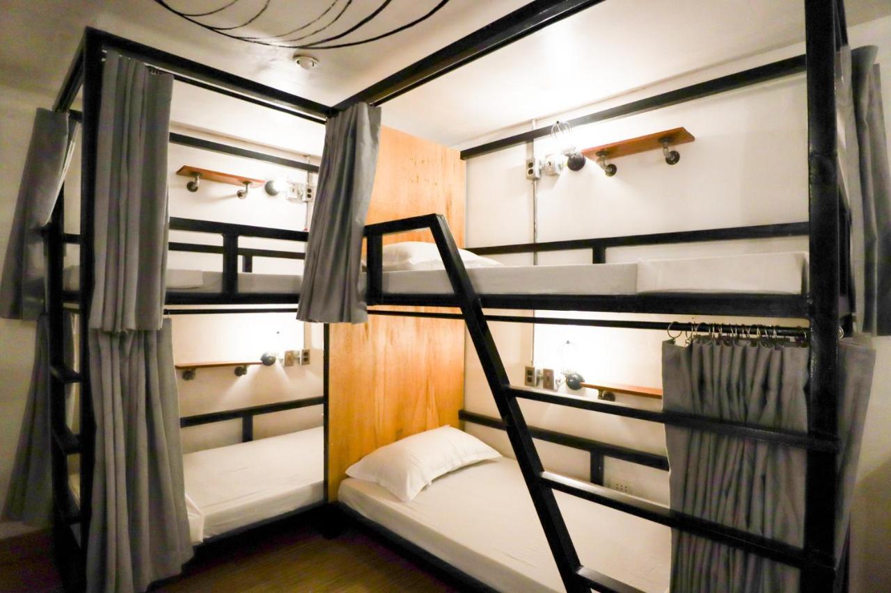 Ocean Breeze Hostel By Daily Sweet Moalboal Exteriér fotografie