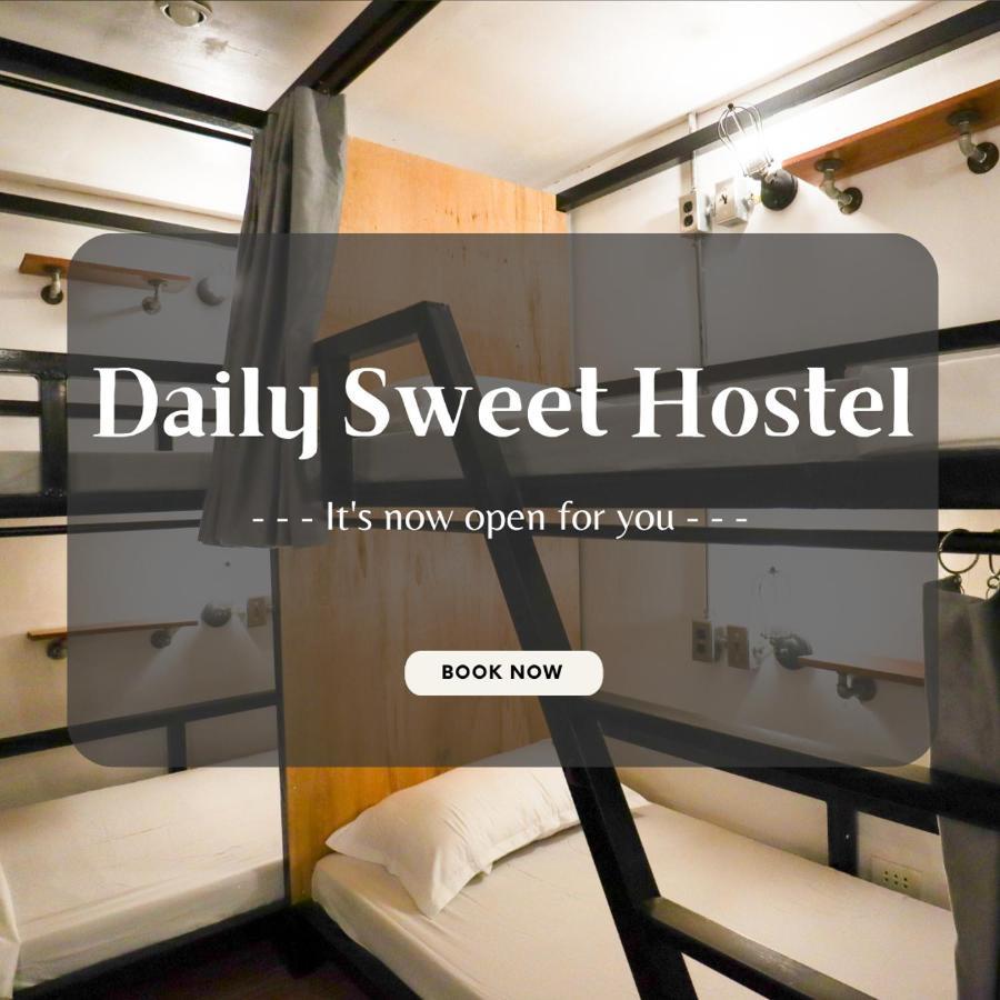 Ocean Breeze Hostel By Daily Sweet Moalboal Exteriér fotografie